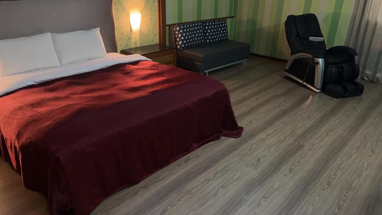 Hua Xiang Motel - Fengshan Cao Hùng Ngoại thất bức ảnh