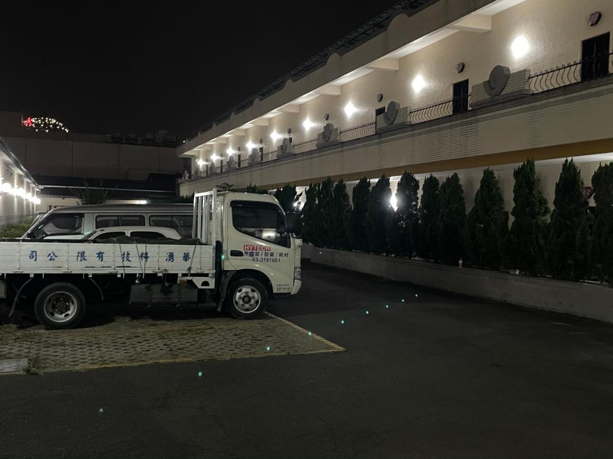 Hua Xiang Motel - Fengshan Cao Hùng Ngoại thất bức ảnh